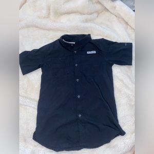 Kids Columbia fishing shirt size 10/12